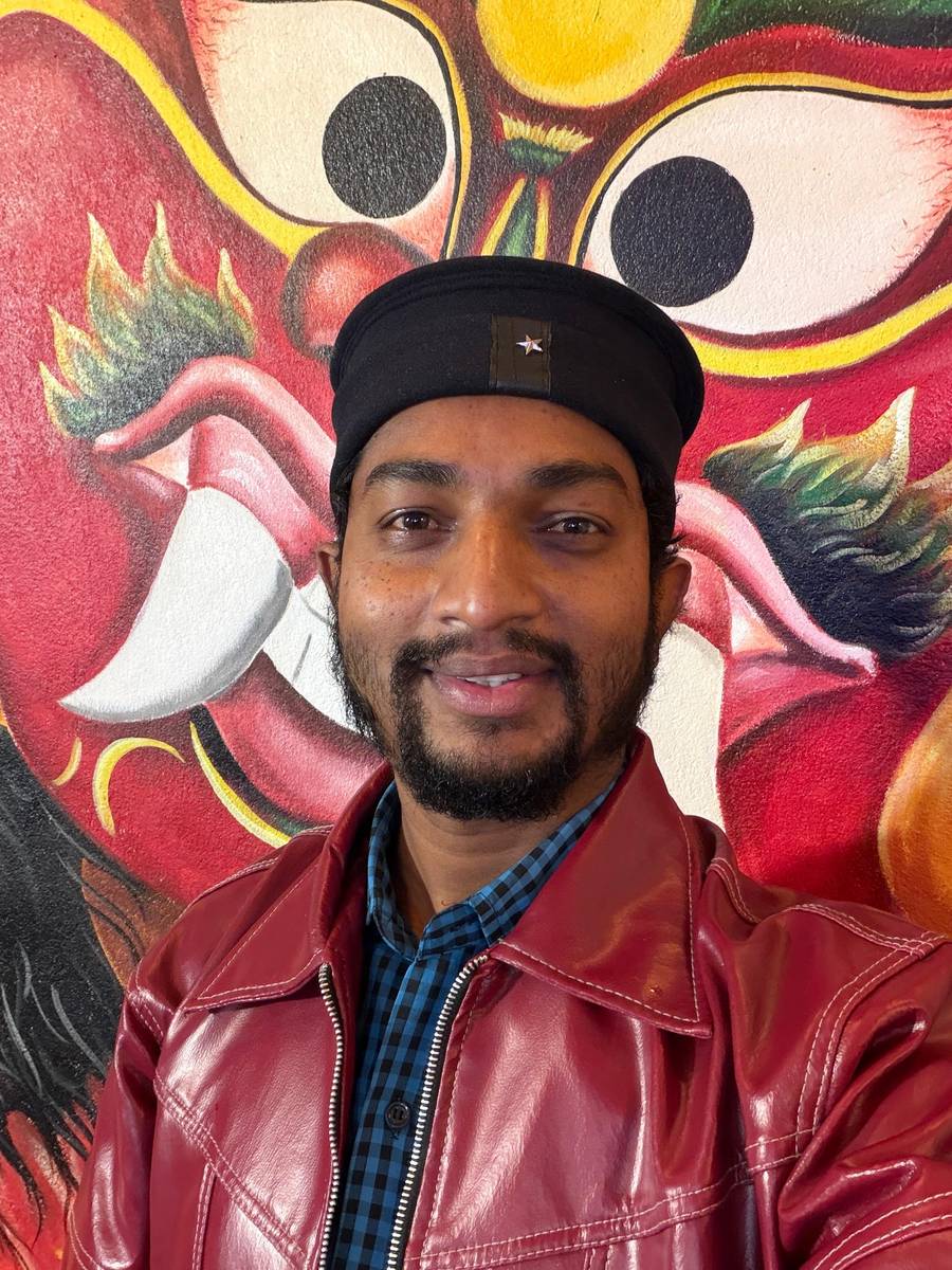 2bhk with attached bathroom and kitchen