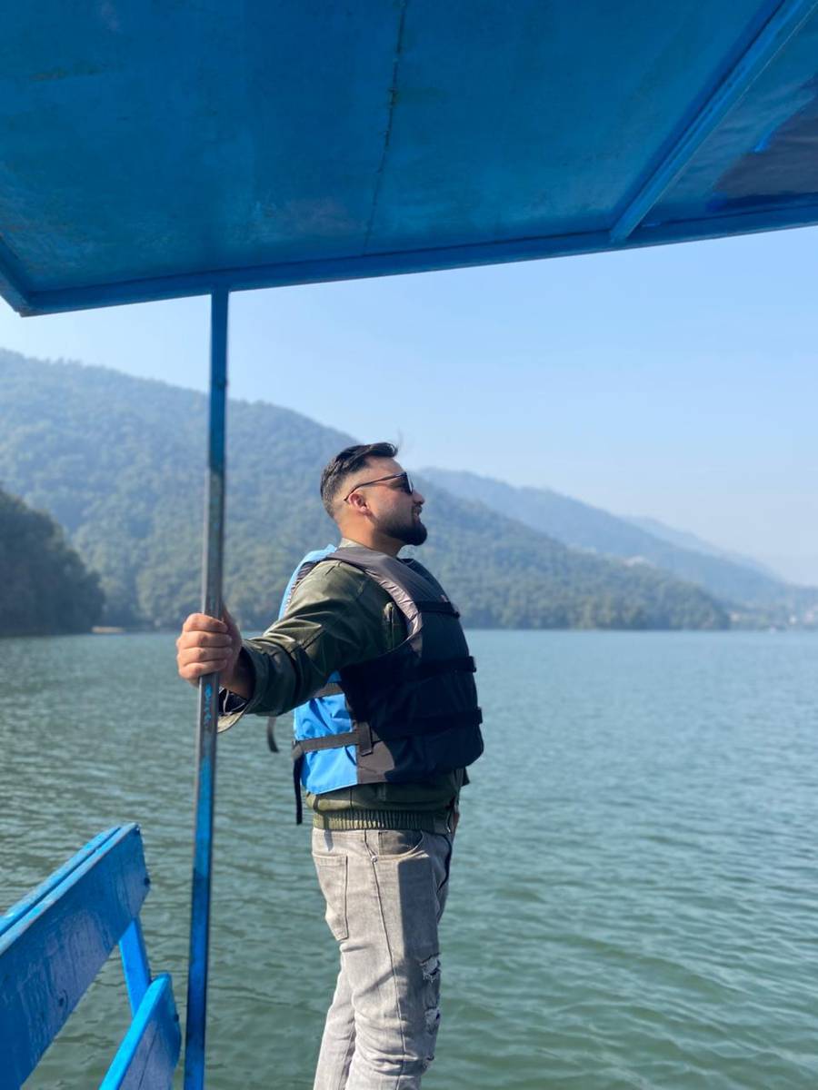 Kalopul ya ratopul. Najik ya sifal tira room chahiye ko xa