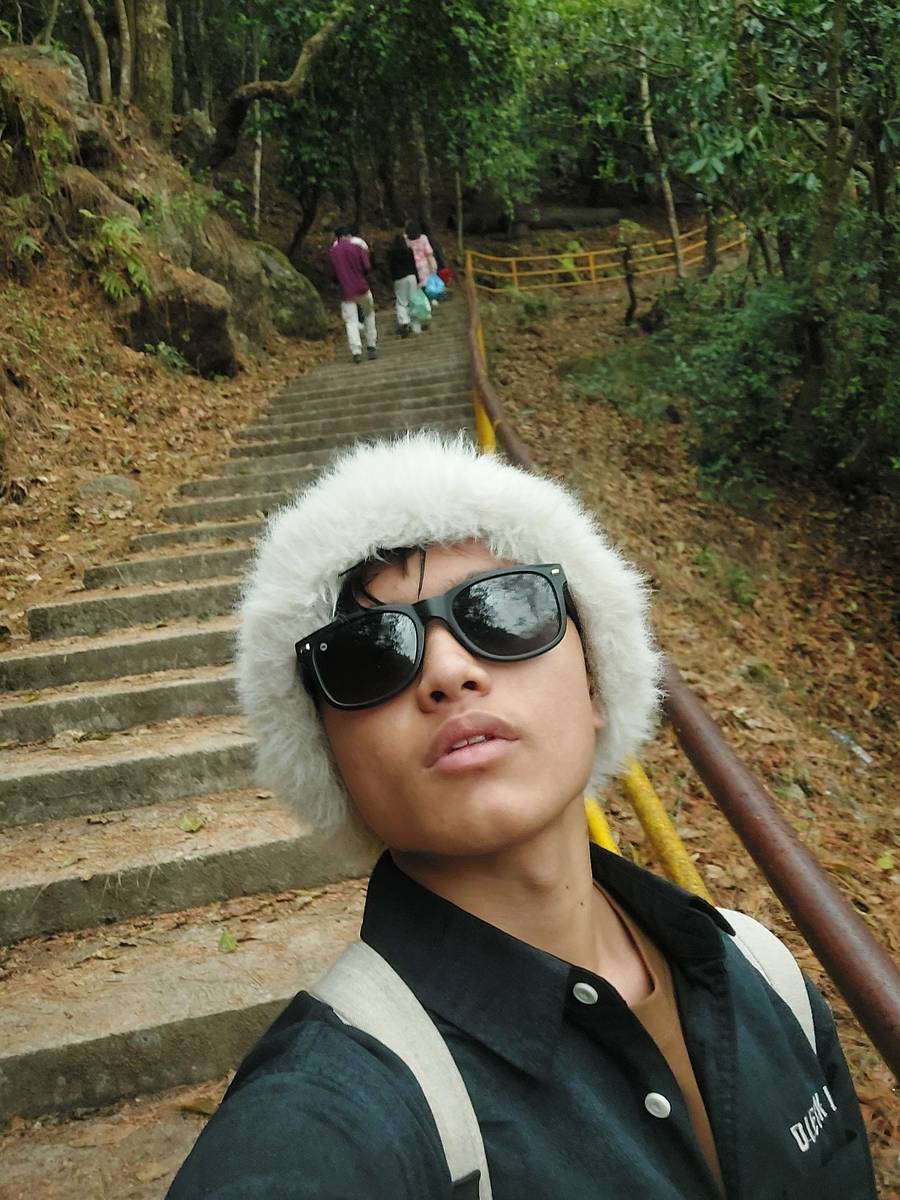 Room needed urgently