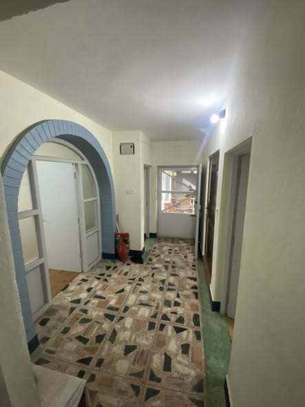 Flat For Rent ! (For Family)