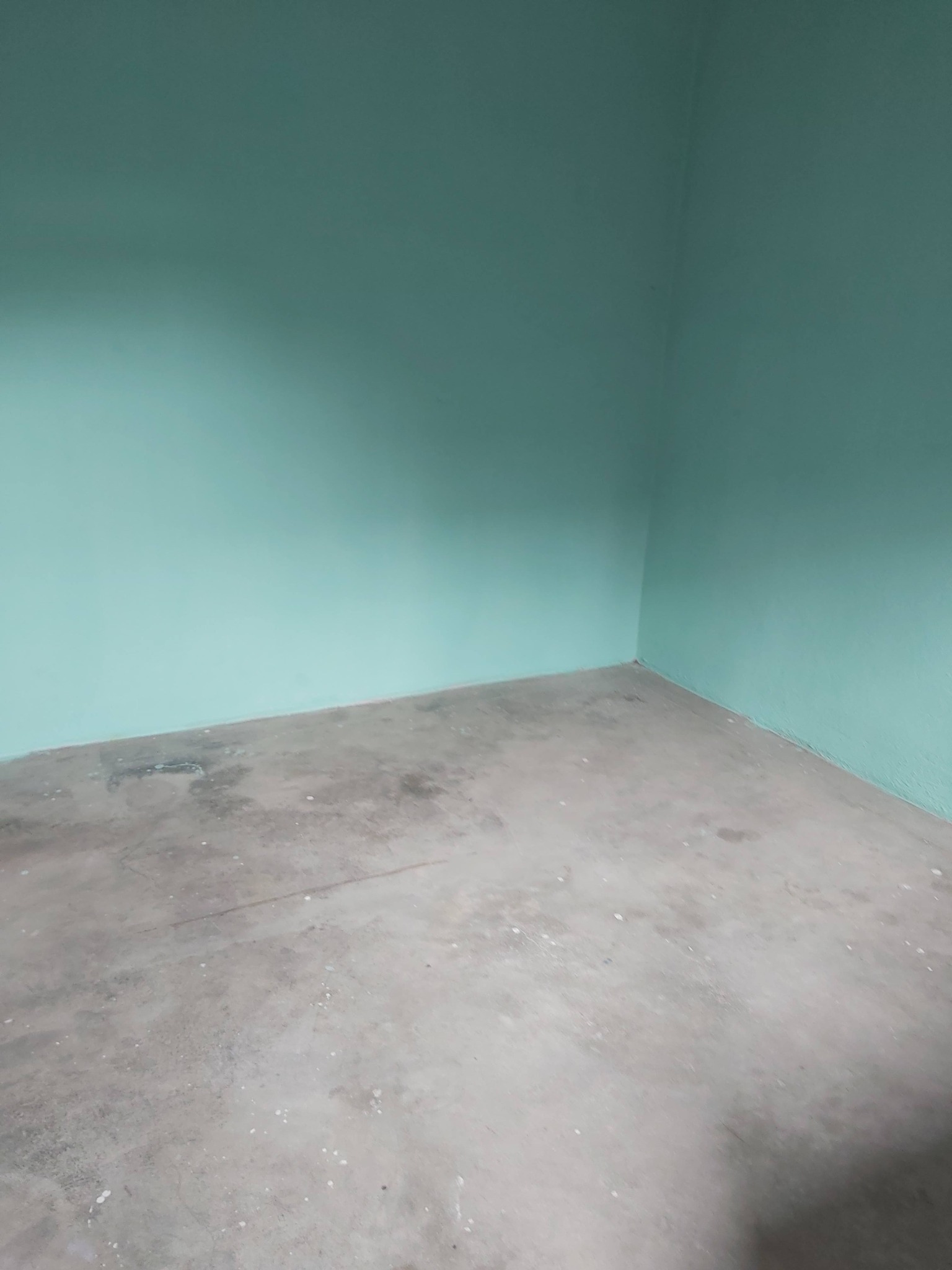 3 rooms (2 rooms + 1 kitchen+ separate bathroom)flat for Rent at kuleshwar for small family!!