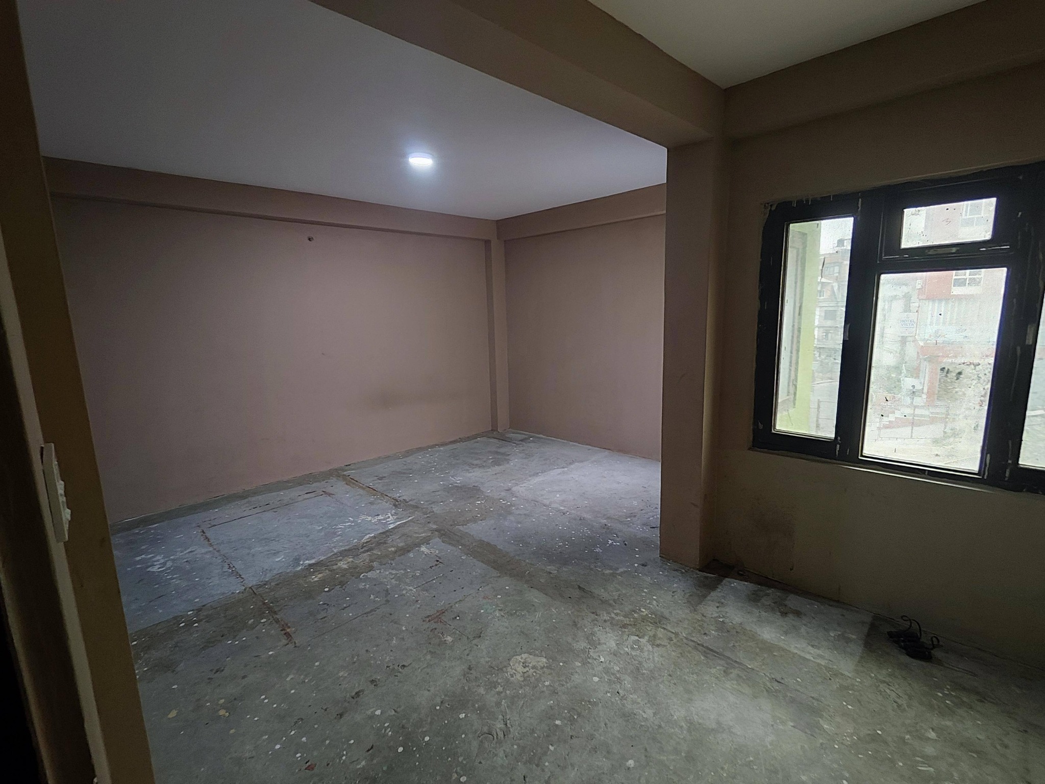 Single room or flat a available in kalanki.