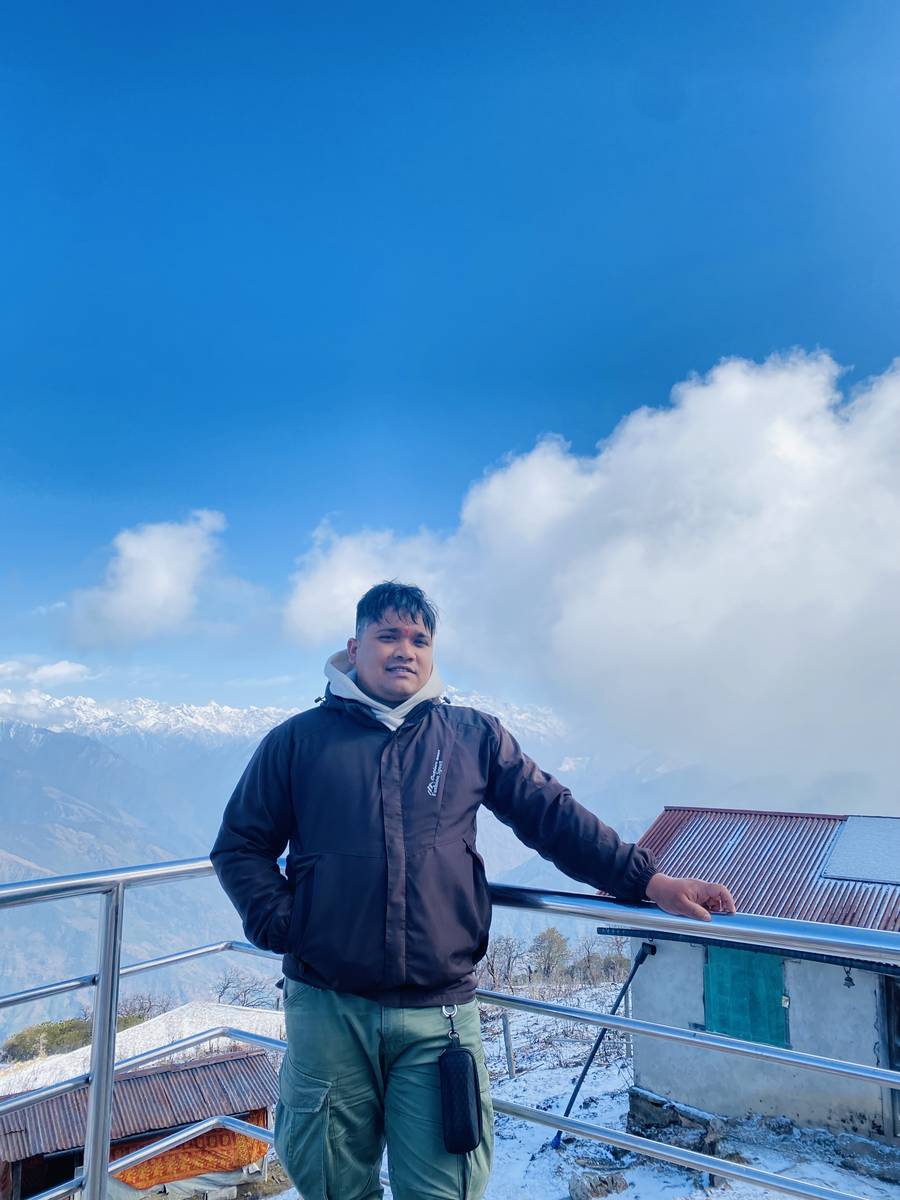 I need a room in Ratopul area