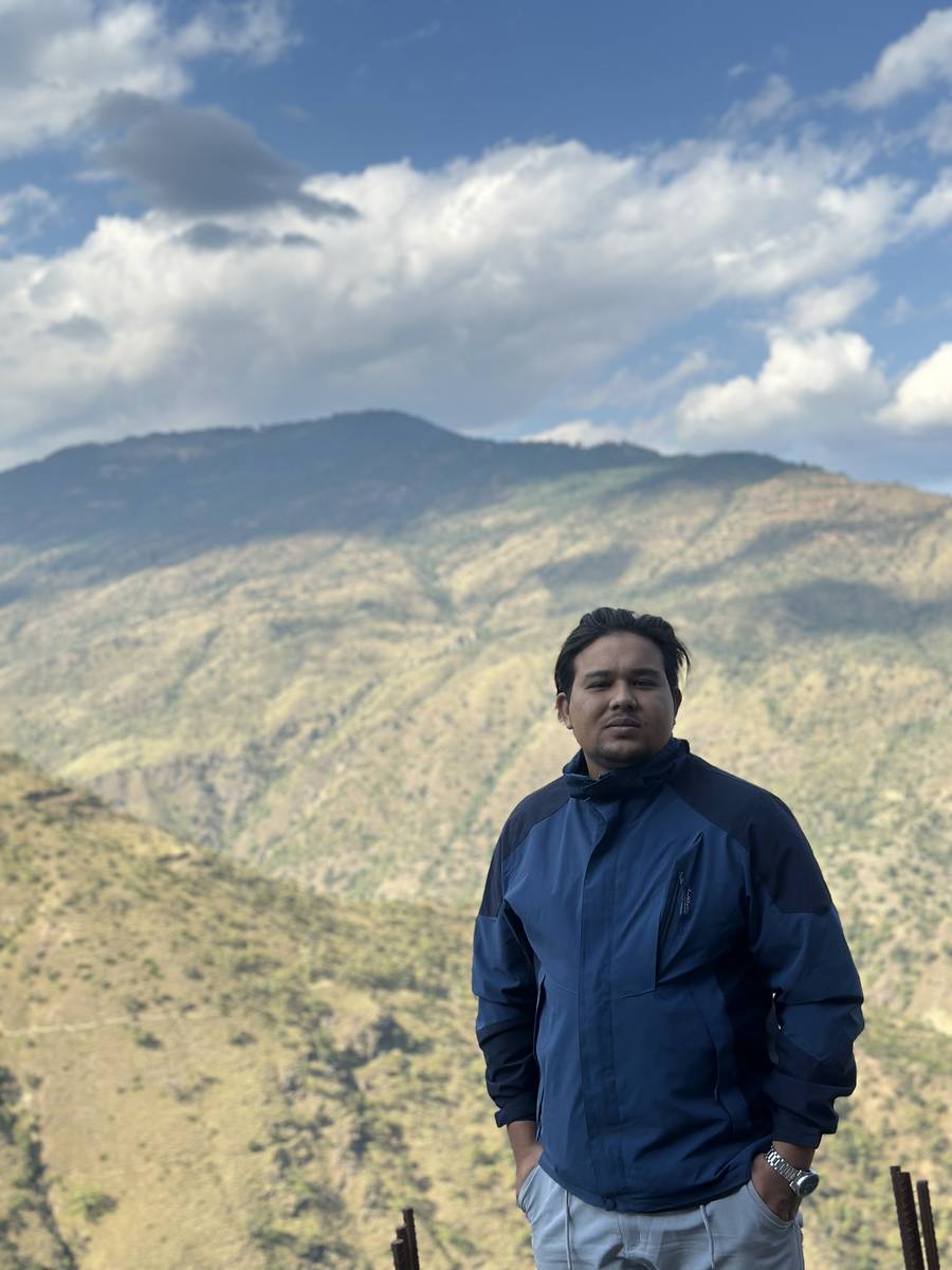 single room with kitchen slap needed