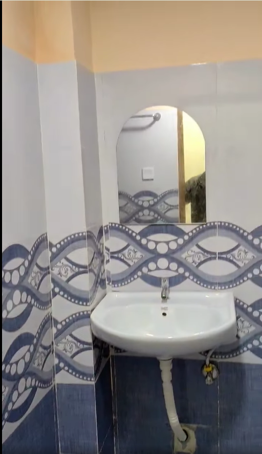 Ground floor flat available 15k at tokha 11 , Gangabu